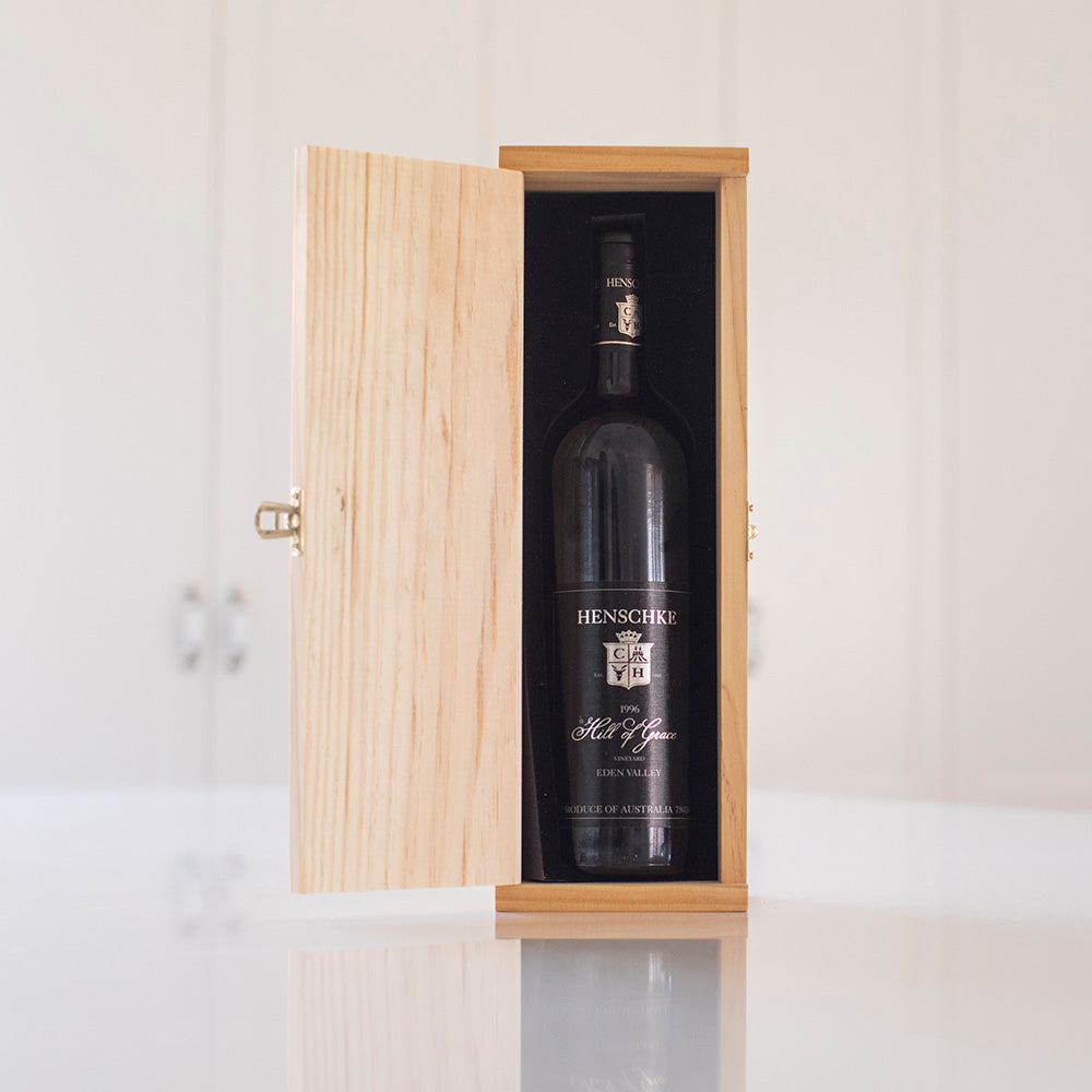 Henschke Hill of Grace 1996 Bottle